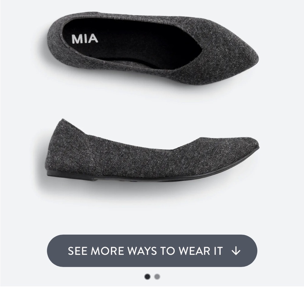 MIA Women’s slip on flat shoes. Black. Size 6.5 worn twice. Excellent condition. - Picture 5 of 5